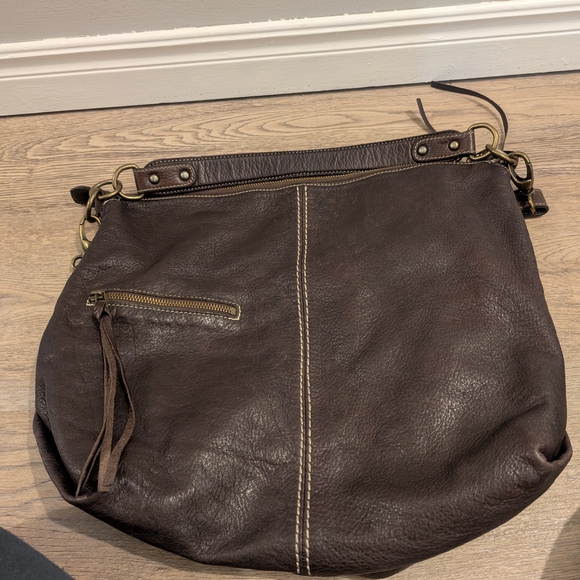 Roots Dark Brown Leather Hobo Bag with Contrast Stitching - Picture 8 of 11
